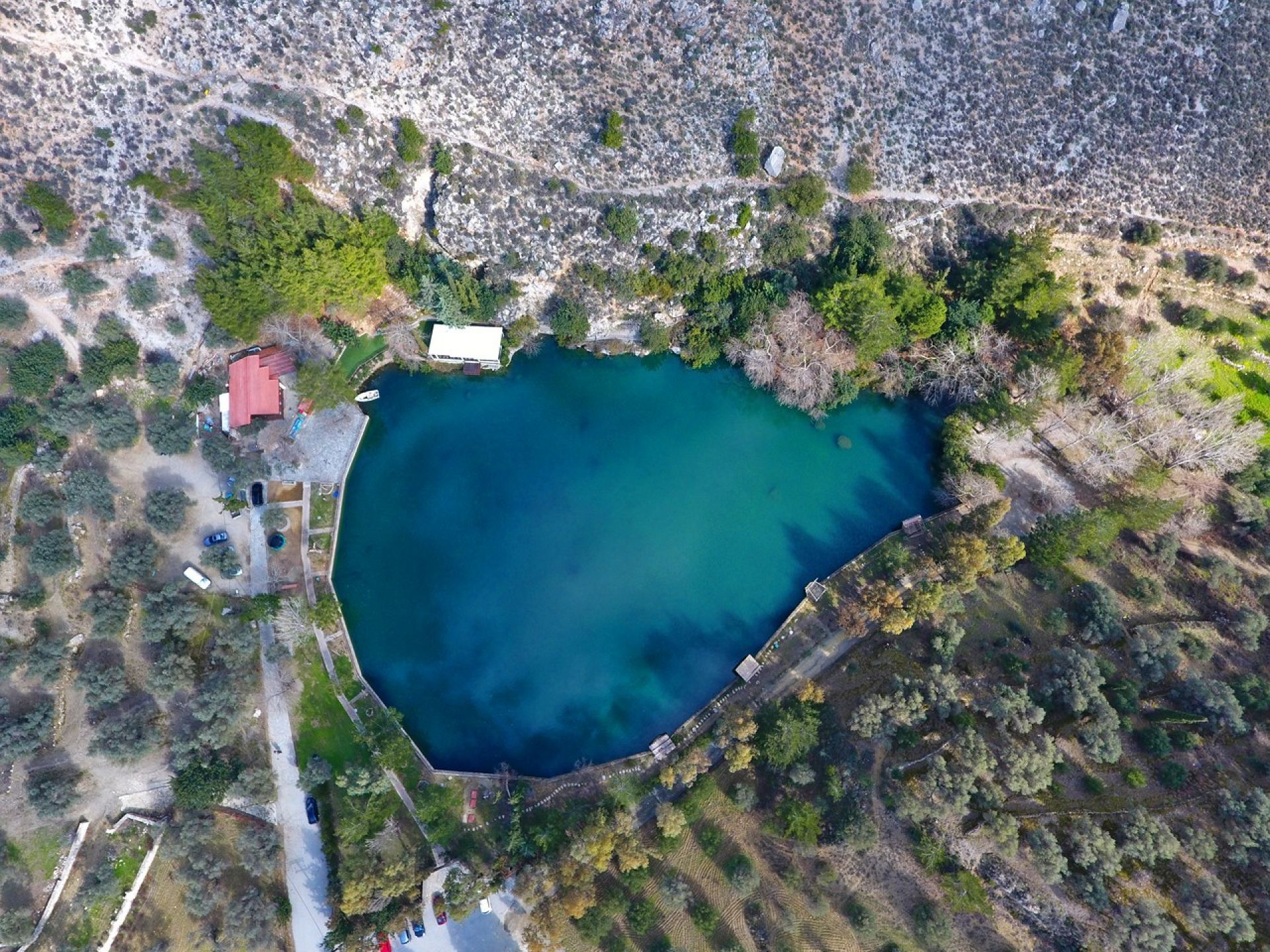 Λίμνη Ζαρού